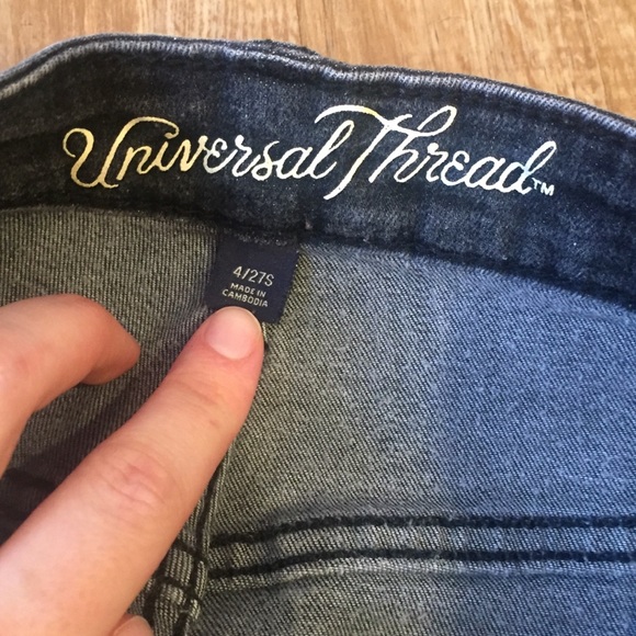 Black Skinny Jeans - Picture 4 of 5